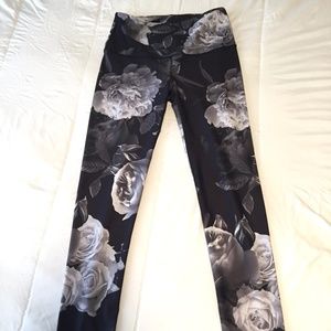 NOLI Active High-Waist Legging